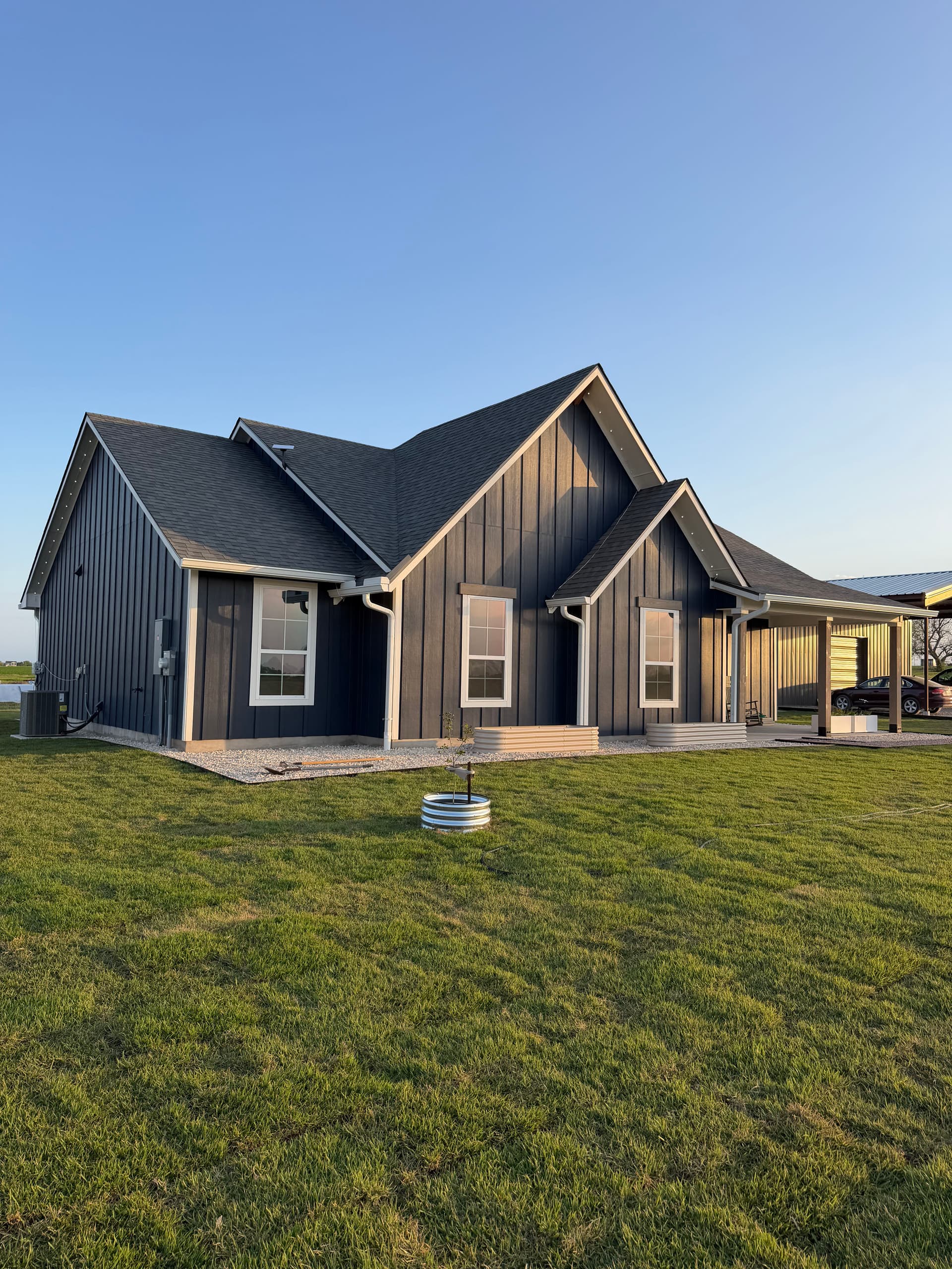 Gallery photos for From Bare Dirt to Lush Palisades Zoysia Yard Overhaul: Image #3