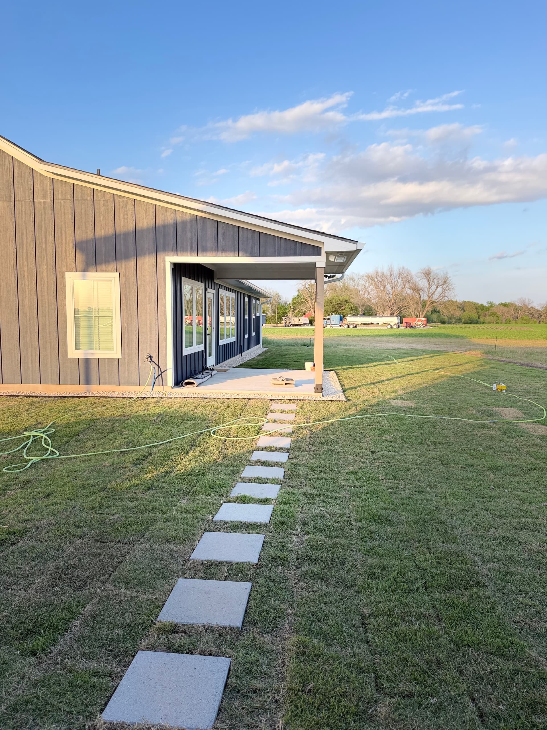 Gallery photos for From Bare Dirt to Lush Palisades Zoysia Yard Overhaul: Image #5