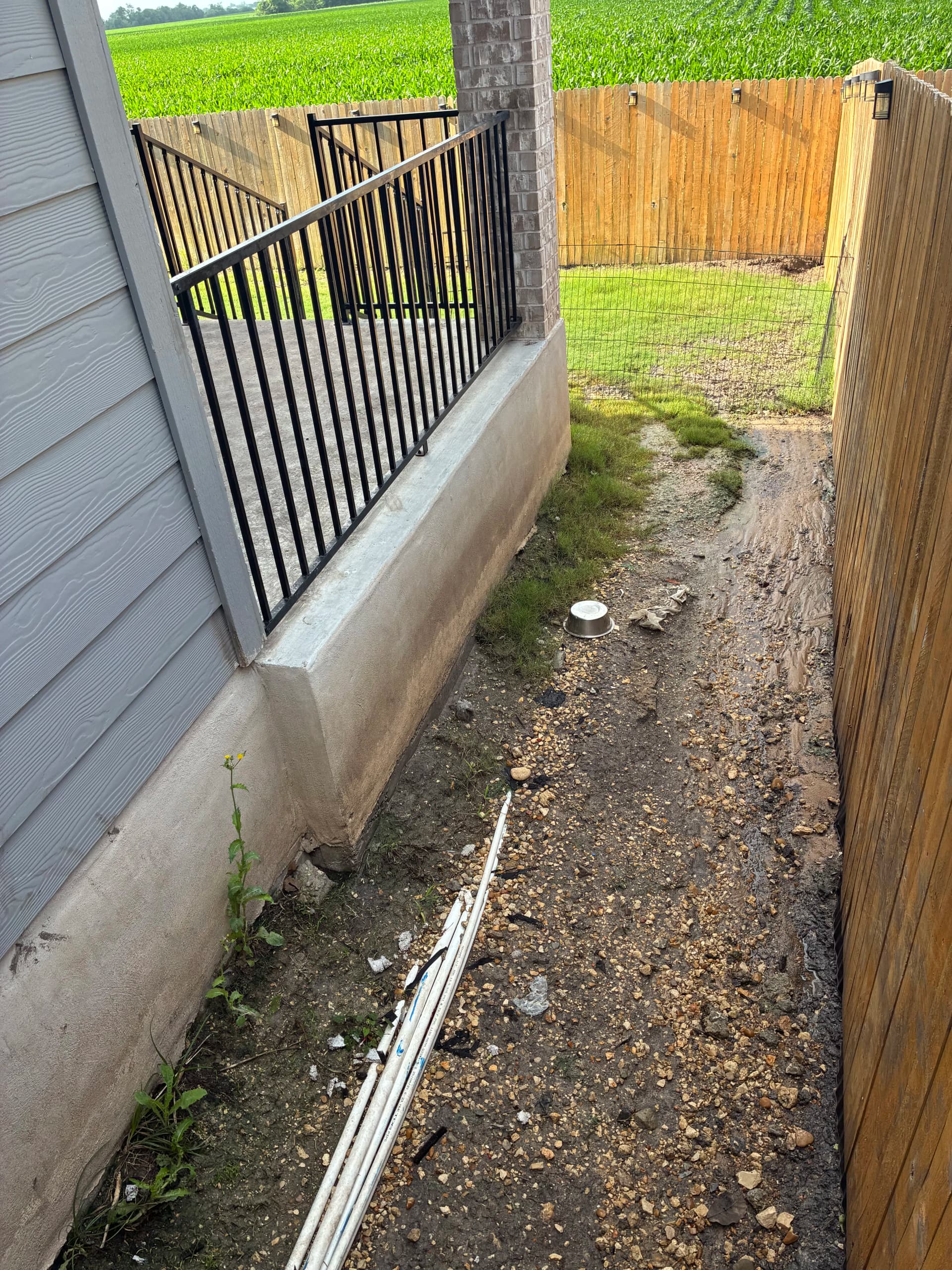 Gallery photos for Dry Creek Drainage Fix for a Soggy Side Yard: Image #4