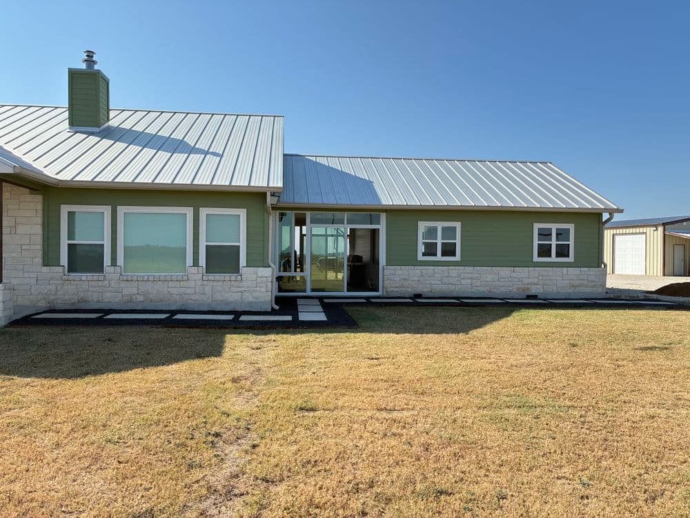 Gallery photos for Elegant Limestone Paver Walkway Installation: Image #1