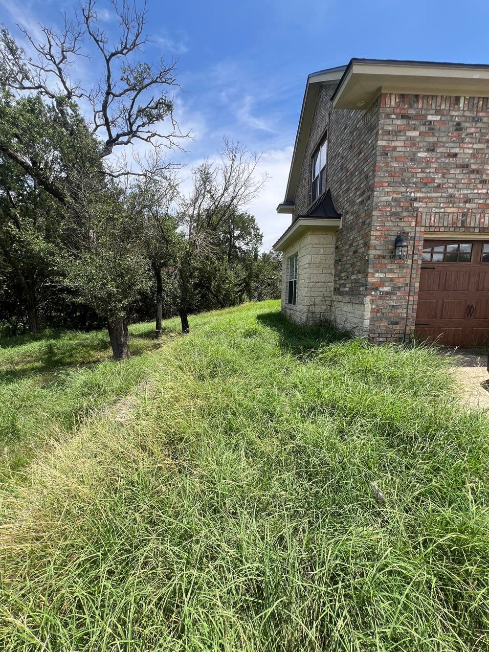 Gallery photos for Limestone Paver Walkway Installation in Harker Heights: Image #1