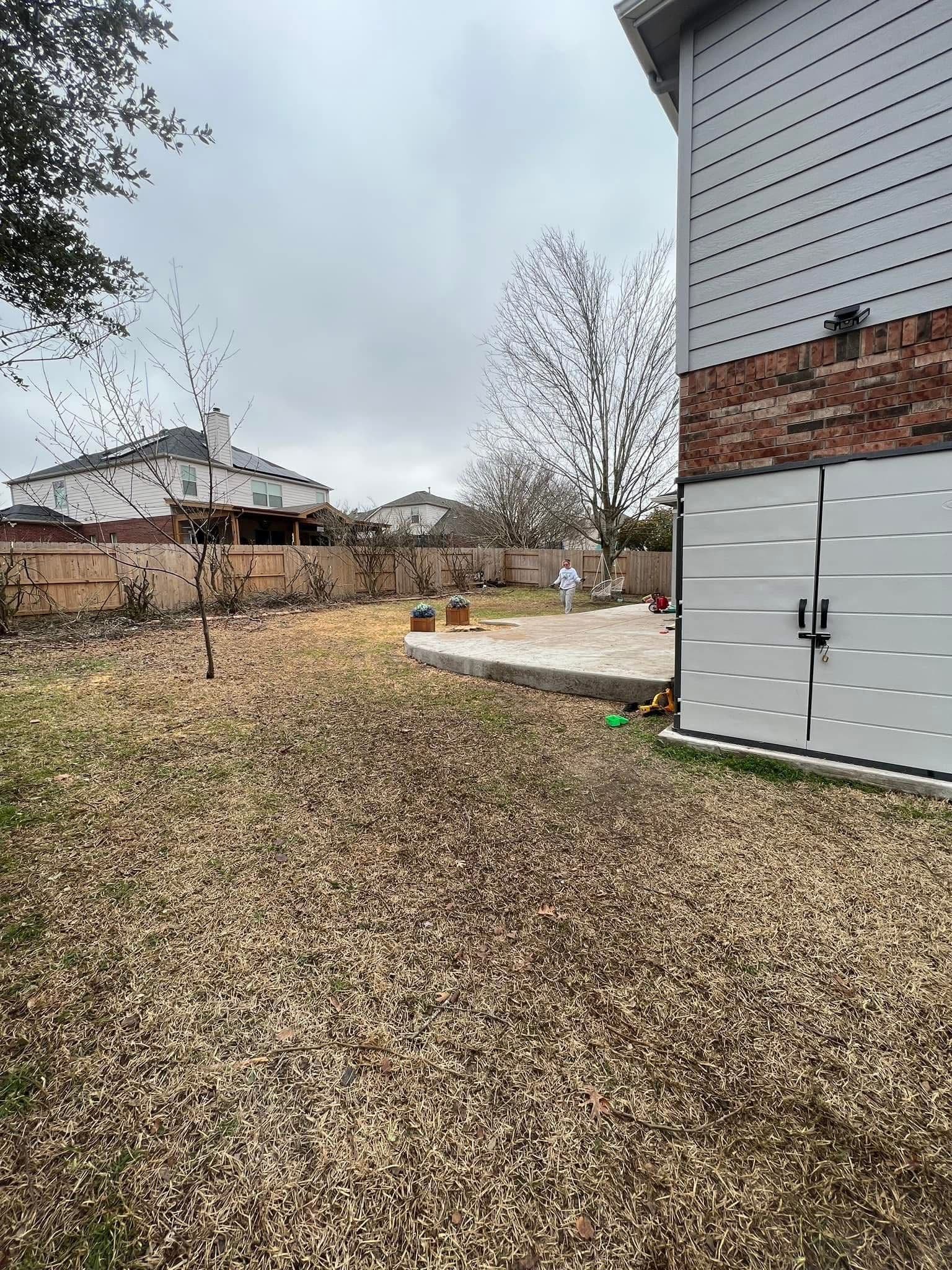 Gallery photos for Storm Cleanup and Tree Trimming Done Right: Image #9